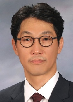 김남철 연세대 법학전문대학원 교수