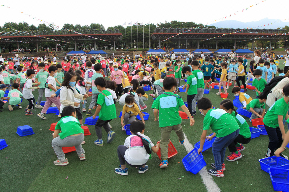 과천시, ‘어린이집 한마음 체육대회’ 개최2