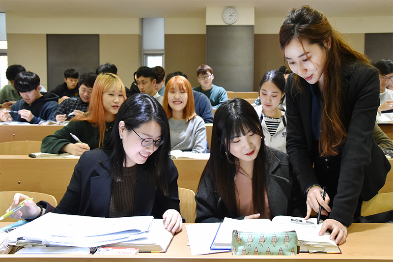 에듀 인천-인하대 여성공학도, 20년새 3배 '인하공대 여인천하' - 중부일보