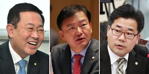 박남춘 인천시장, 민경욱 의원, 박찬대 의원(왼쪽부터). 사진=연합