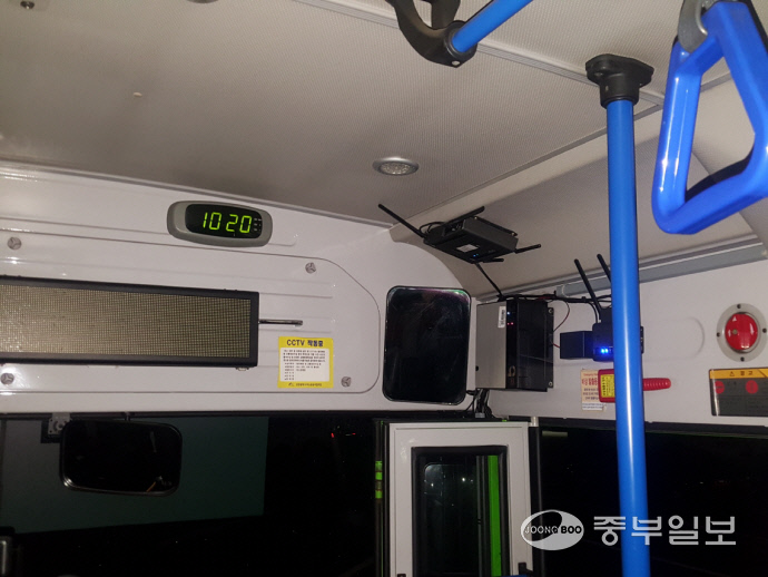 인천지역 내 운행 중인 시내버스에 공공와이파이가 설치돼 있다.