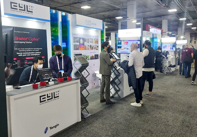 용인시 소재 5개의 중소기업이 세계 최대 IT전시회 ‘CES 2022’에 참가해 122만 달러 규모의 계약을 체결하는 성과를 거뒀다.