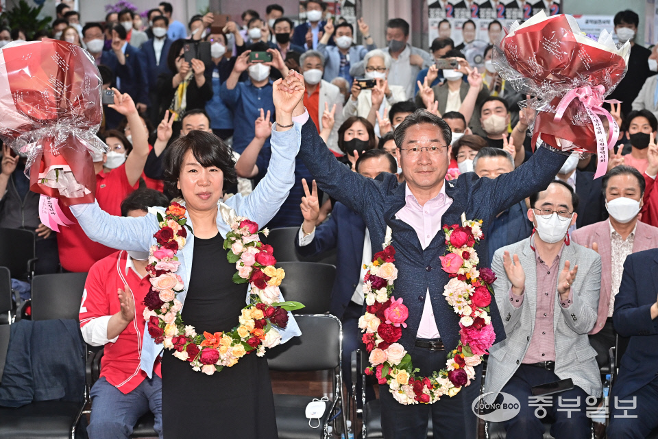 유정복 당선 세레모니