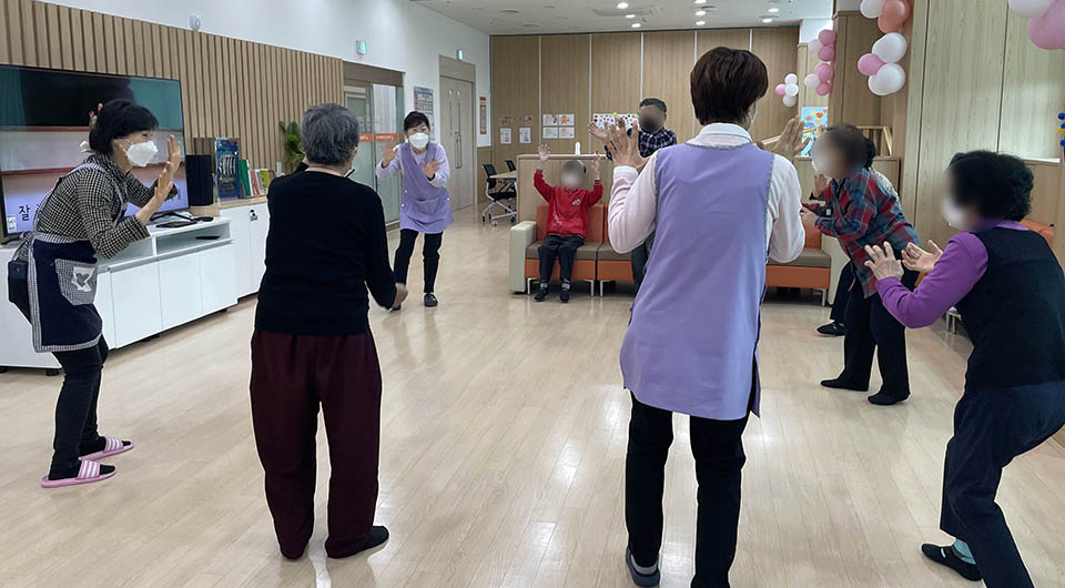 인천 동구가 구립 치매전담형 주간보호센터 ‘동구동락’ 이용자를 추가 모집한다. 사진=인천 동구청