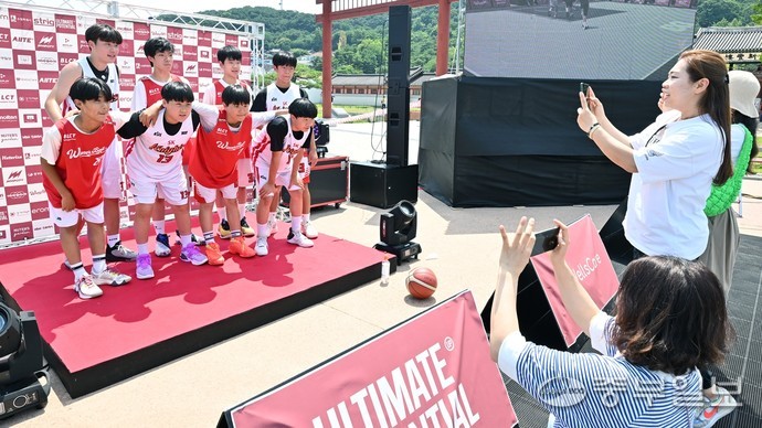 2023 위너볼 3x3 농구 대회가 18일 오후 수원시 화성행궁 광장에서 열렸다. 김경민기자