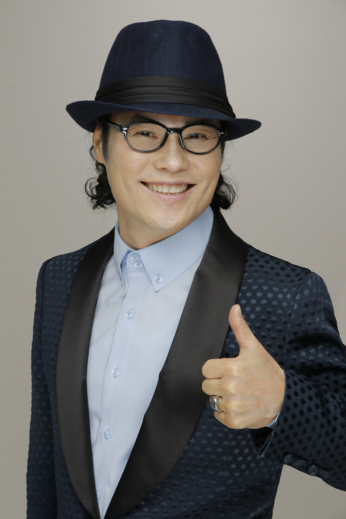 [사람in] 가수 소명, '유쾌 상쾌 통쾌'하게 파워풀한 콘서트 - 중부일보