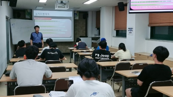 양평군이 지난 7일부터 17일까지 ‘청년 4-H 농업법률 교육’을 진행했다. 사진=양평군청