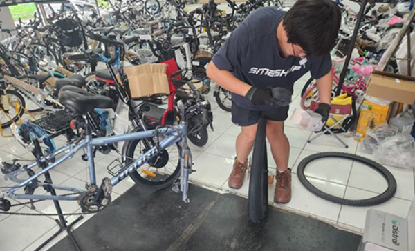 양평군 학교 밖 청소년 지원센터 ‘꿈드림’이 자립기술훈련을 받고 자격증을 취득한 청소년들을 대상으로 직장체험 프로그램을 운영했다. 사진=양평군청