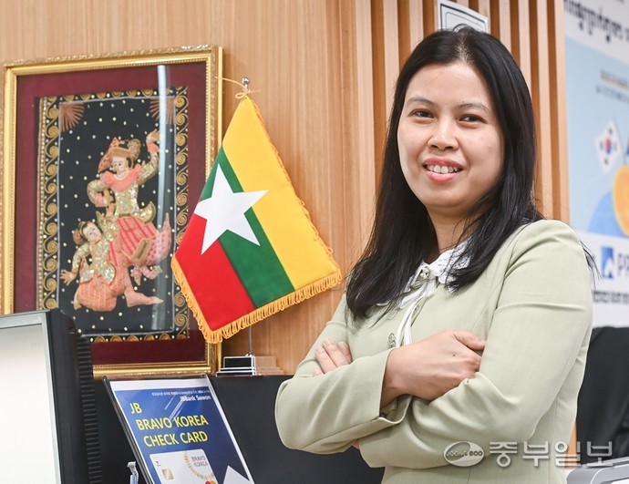 미얀마 출신 결혼이주여성 잉묘떼인 씨. 