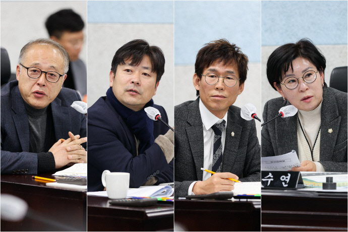 사진 왼쪽부터 원태근 부의장, 김종호·최훈·오수연 의원.