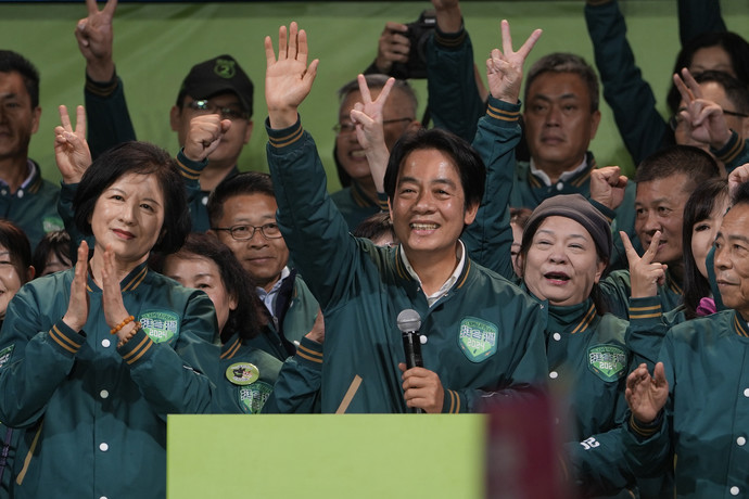 라이칭더 대만 총통 당선자(가운데). 사진=AP/연합뉴스