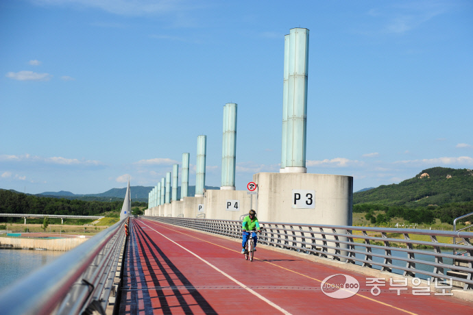 여주보 자전거도로