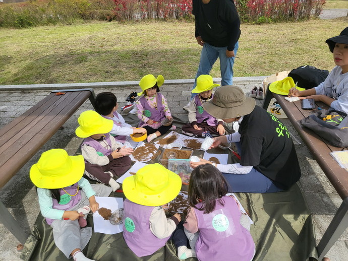 의왕시가 올해 관내 ‘의왕형 어린이집’  108개소 전체 어린이집에서 시행한다. 사진=의왕시
