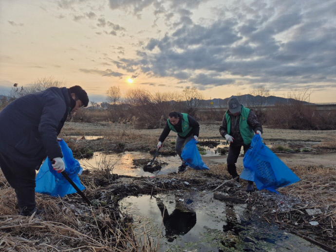장호원읍 새봄맞이 국토대청소