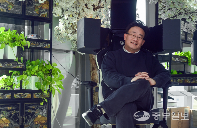 14일 오후 하남시 주식회사 트라운드에서 박재범 트라운드 대표가 본보 기자와 인터뷰 하고 있다. 임채운기자