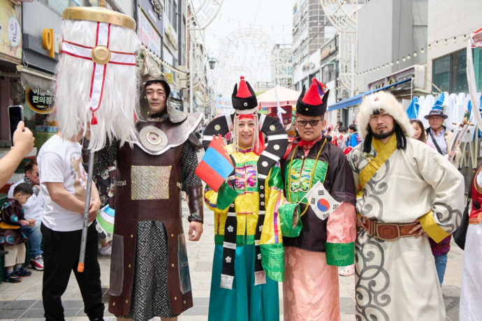 01-2023년 세계문화축제 개최 사진 (1)