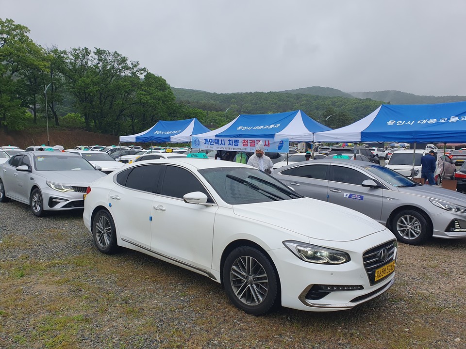 용인특례시는 다음 달부터 통일된 디자인의 택시 표시등을 적용하는 등 서비스 개선 명령을 시행한다고 16일 밝혔다. 사진=용인시청