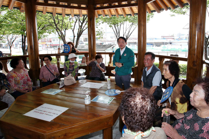 (1)김찬진 동구청장_폭염 속 민생 현장점검 나서1