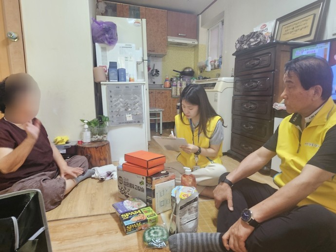 창전동 마을 복지 어르신 말벗 지원사업-도란도란 이야기 나눔 사진=이천시