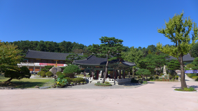 봉녕사 전경. 사진=박찬희
