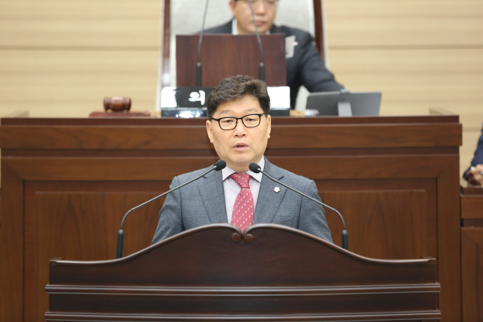 박용갑 인천 서구의회 부의장.  사진=서구의회
