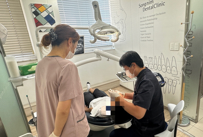 치아튼튼 서비스 대상 한 아동이 치과 진료를 받고 있다. 사진=동구청