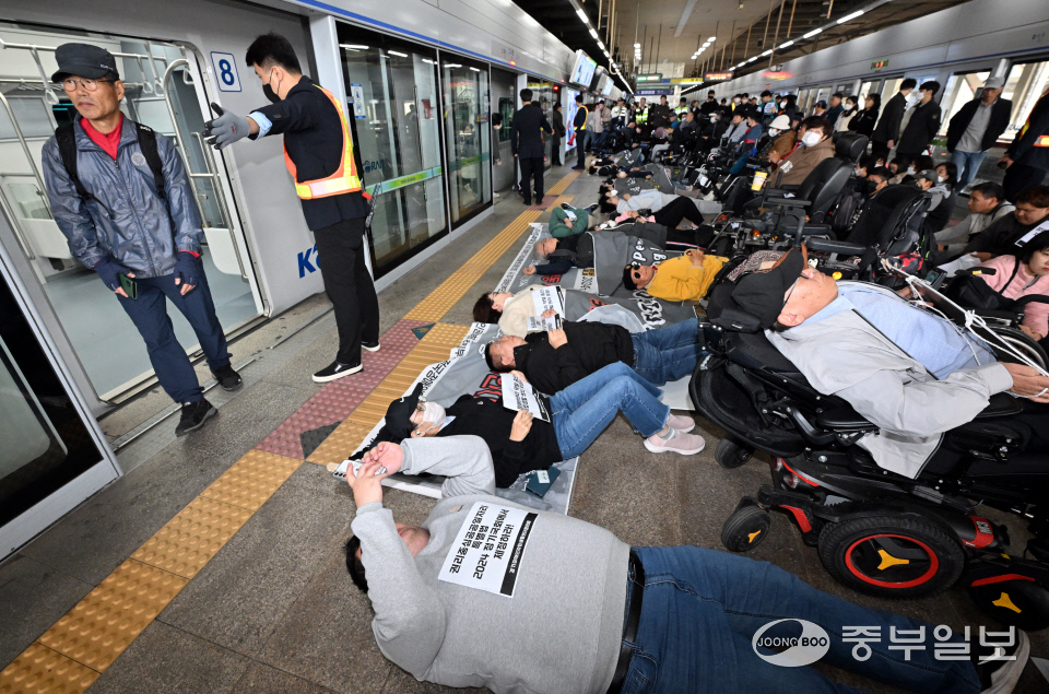 수원역 장차연 집회 (20)