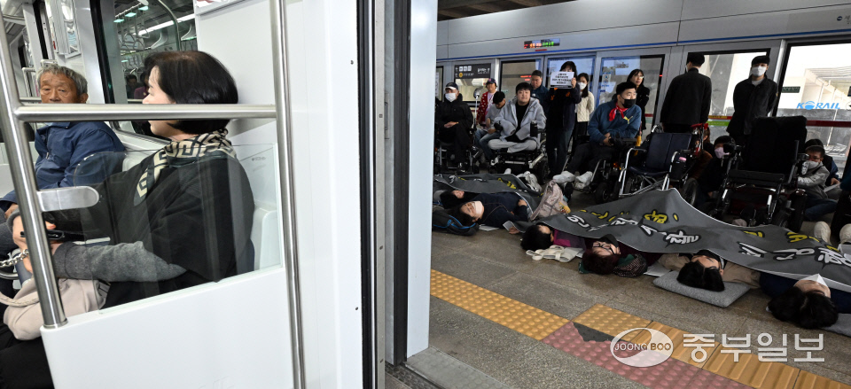 수원역 장차연 집회 (21)