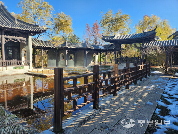 수원 인계동 내 중국 전통 양식으로 지어진 월화원 전경. 사진=이보현 기자