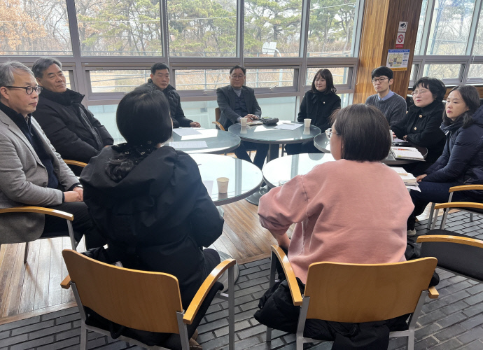 김원진 김춘수 간담회