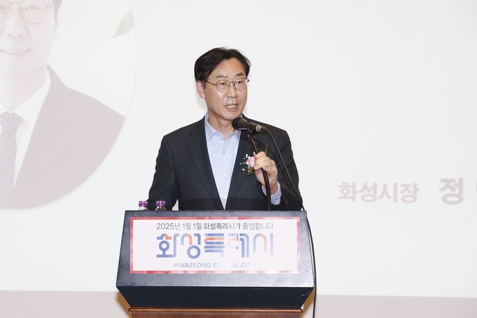지역 내 취약계층을 위한 후원금 1,000만 원을 화성시에 전달했다고 밝혔다. 사진=화성시
