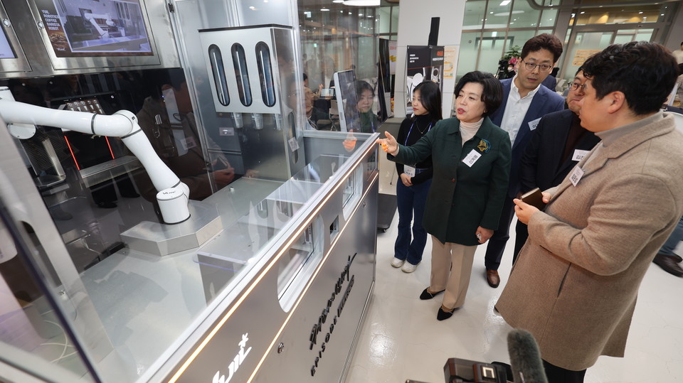 과천시가 청년 창업 지원과 지역 경제 활성화를 위해 총 192억 5천만 원 규모의 ‘청년창업지원펀드’를 결성했다. 사진=과천시