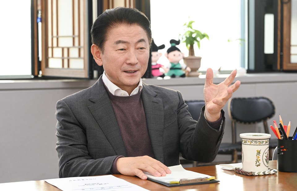 의정부시는 2025년 사회복지 예산 7천870억 원을 편성해 취약계층 지원과 복지 확대를 추진한다. 사진=의정부시