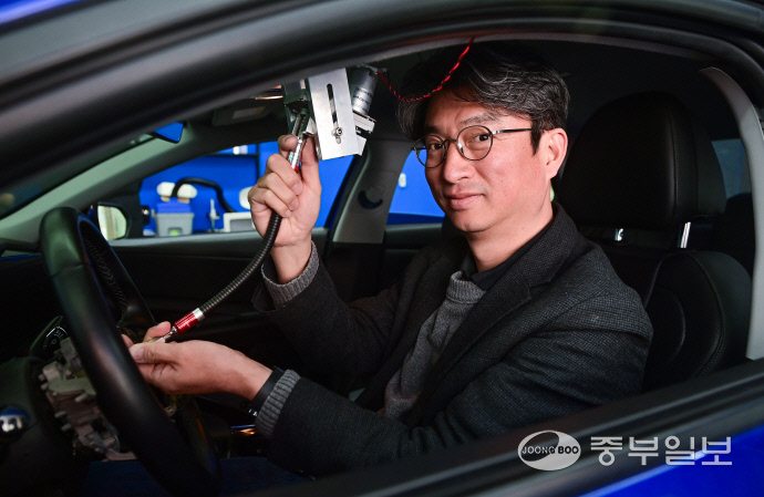 박준일 CP6 대표가 중부일보와 인터뷰를 진행하고 있다. 임채운 기자