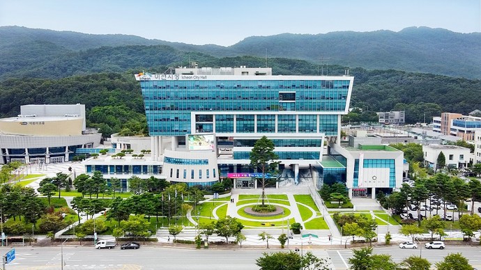 이천시청 전경 사진=이천시
