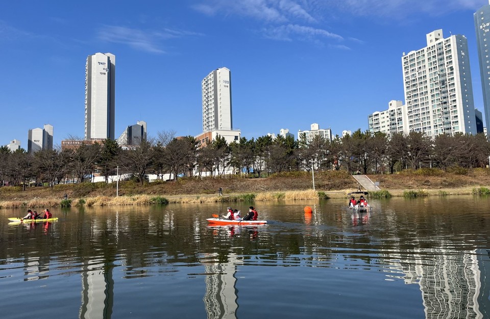 안산시는 오는 9월까지 시민의 여가활동 증진과 해양레저분야 활성화를 위해 ‘안산해양아카데미’를 운영한다고 밝혔다. 사진=안산시