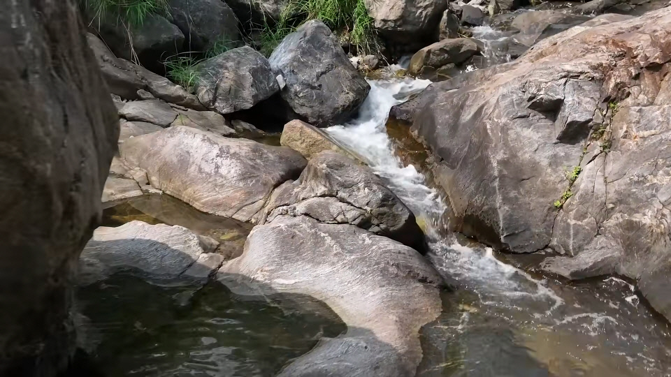 동두천시 소요산 계곡. 사진=동두천시 공식 유튜브 영상 캡처