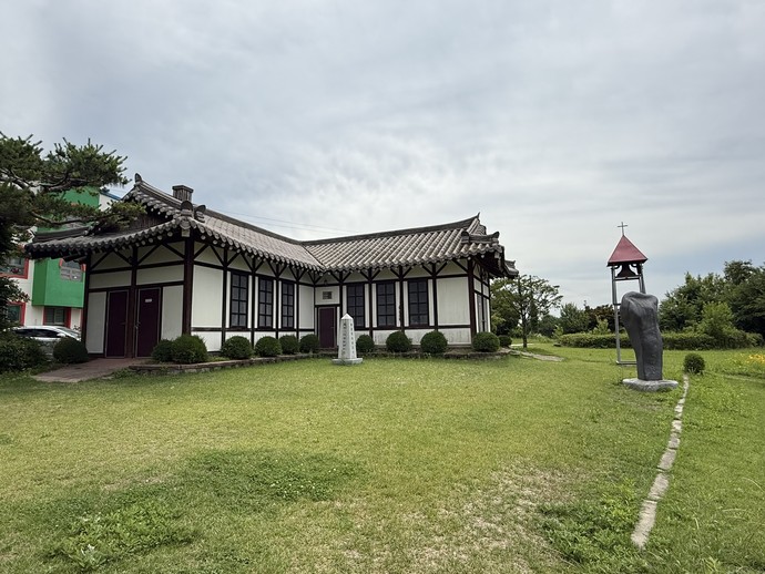 한국기독교역사박물관 앞에 복원 건축된 장대현교회. 김지영