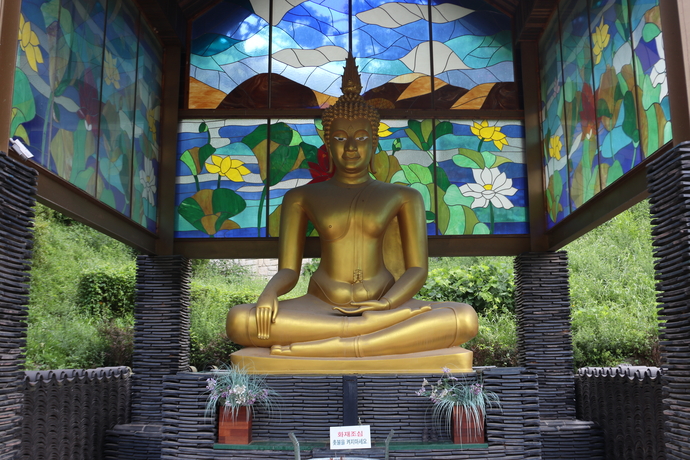태국에서 온 불상. 박찬희