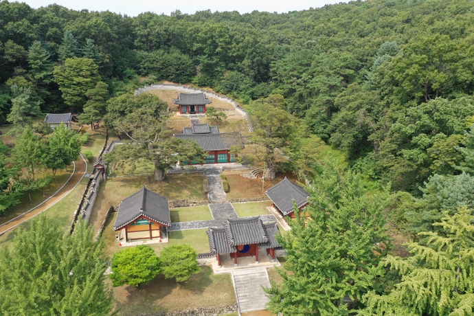 자운서원 전경. 주수완