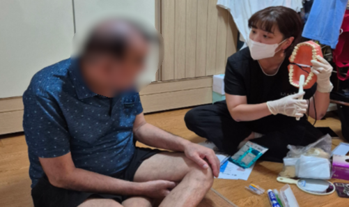 ‘찾아가는 구강돌봄서비스’를 진행했다.사진=군포시