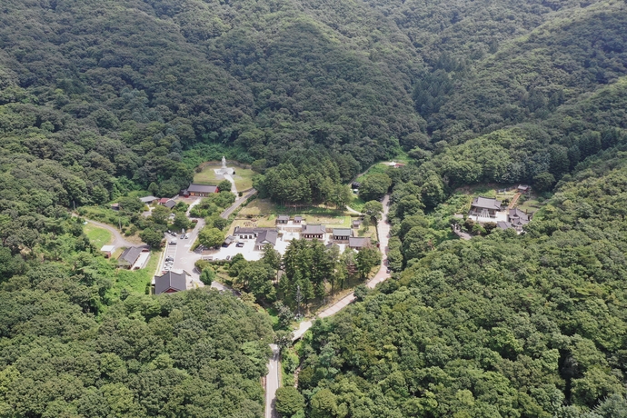 화장골 깊숙이 자리한 보광사.사진=주수완