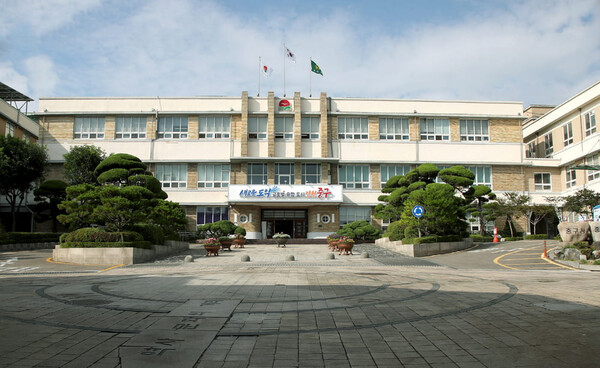 인천 중구청사 전경. 사진=중구청