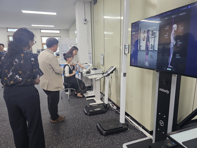 경기 건강증진학교 AI맞춤형 스마트 건강관리 교실 우수사례로 선정된 안양 양명고등학교. 사진=경기도교육청