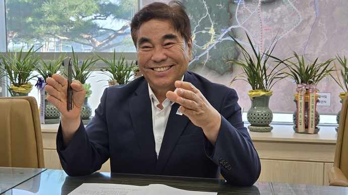 양주도시공사 이흥규 사장이 중부일보와 인터뷰를 하고 있다. 사진=박홍기기자