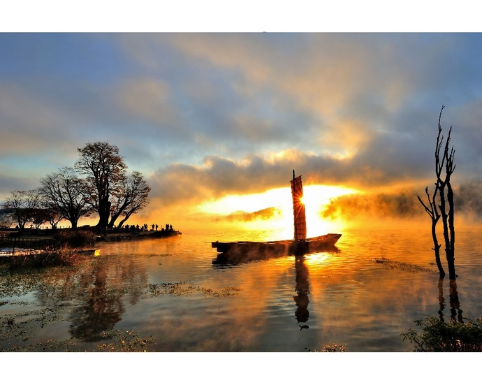 유엔 관광기구로부터 ‘2025 최우수 관광마을’로 선정된 양평 양수리 ‘두물머리’의 비경.