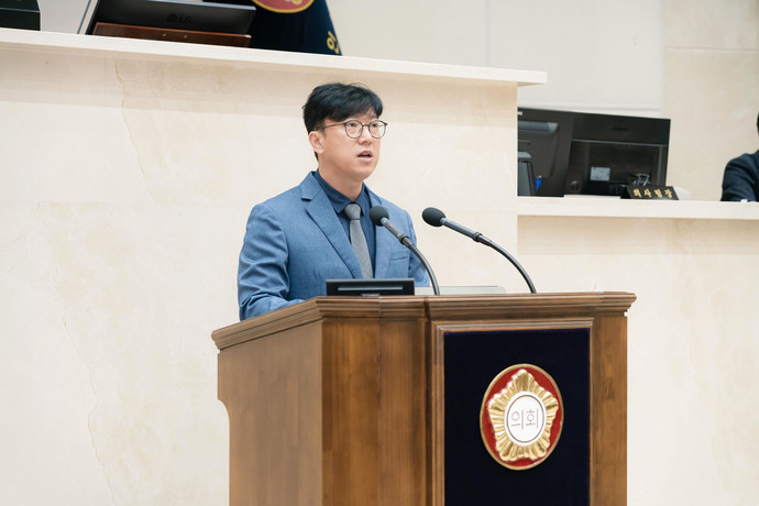 제296회 임시회 제1차 본회의에서 5분 자유발언을 하는 김병민 의원. 사진=용인특례시의회