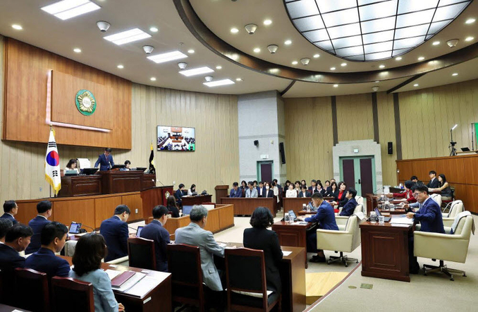 사진은 의왕시의회 회기중인 모습. 사진=의왕시의회