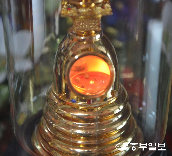 숙현당 보살의 황금사리. 주수완