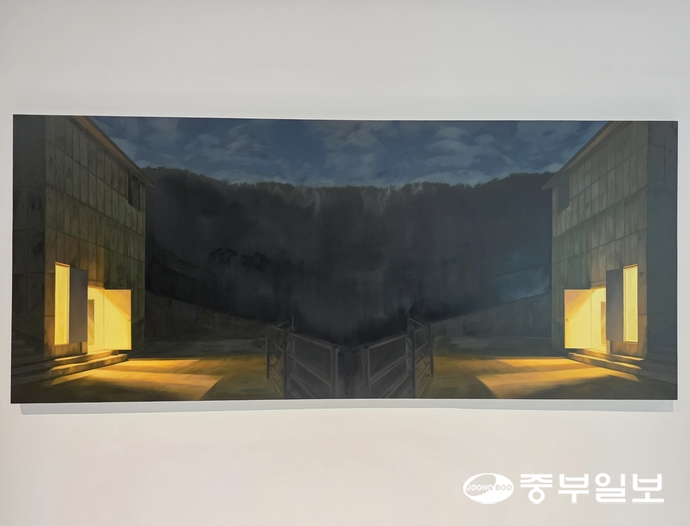 정보영 작가의 작품 ‘어떤 조망 9’. 이준도기자